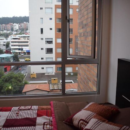 Deluxe Apartment Metroplaza Quito Exterior photo