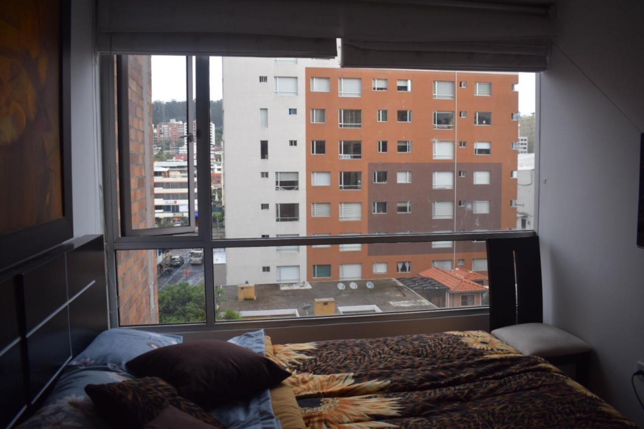 Deluxe Apartment Metroplaza Quito Exterior photo